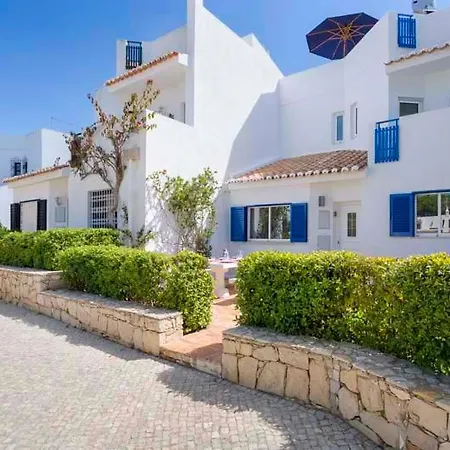 Sleeps 6 Air Con Wifi T635823 *